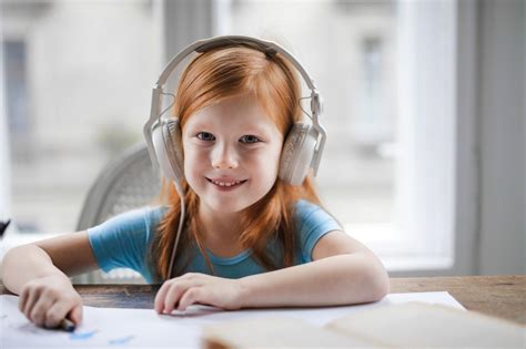 Should Students Listen to Music in Class? A Detailed Discussion